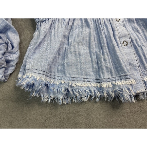 Free People Shirt Small Pacific Dawn Chambray Blue Top We The Free Raw Hem Boho - Picture 9 of 9